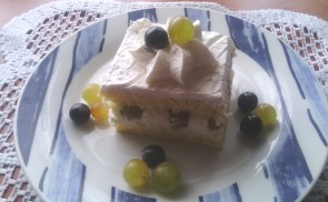 Habkönnyű szőlős szelet