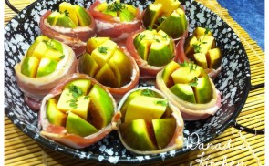 Füge baconbundában sajttal