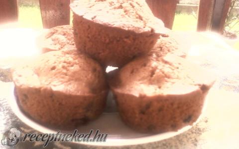 Meggyes muffin