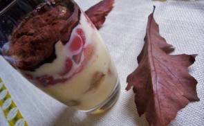 Meggyes tiramisu hamiskásan