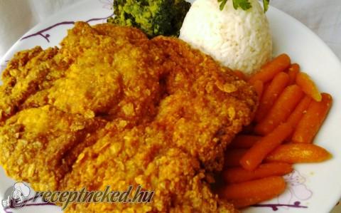 Fokhagymás tejben pácolt sertéstarja cornflakes panírban