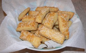 Sós, szezámmagos rudacska