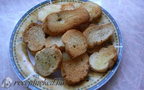 Kifli chips
