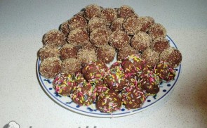 Kekszes-mascarponés golyók