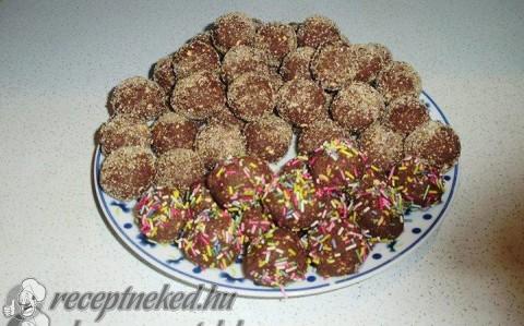 Kekszes-mascarponés golyók