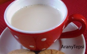 Forró karamellás tej