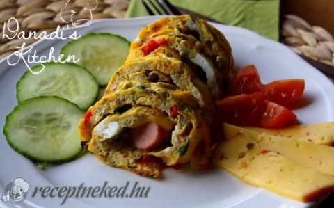 Virslivel és chilis füstölt sajttal töltött tojástekercs