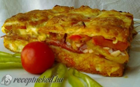 Extra magyaros pizza pompos tésztából