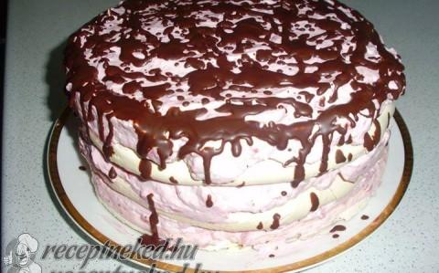 Habcsóktorta mascarponés eperkrémmel