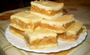 Almás pite