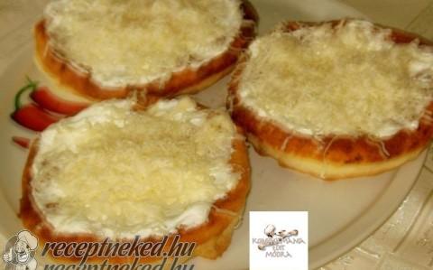 Burgonyás lángos