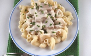 Mustáros-tejfölös karajszeletkék