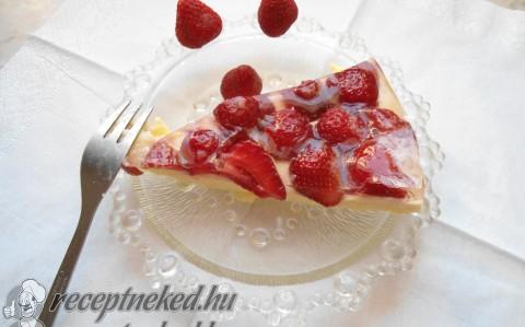 Túrókrém torta, eperrel