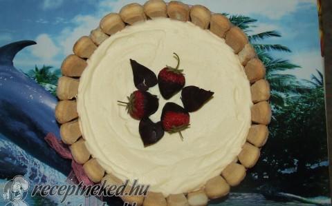 Tojáslikőrös torta