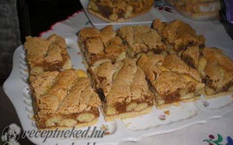 Diós süllyesztett pite