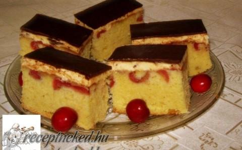 Cseresznyés, krémes, egyensúly sütemény