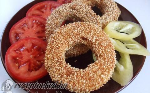 Szezámmagos bundában sült cukkinikarikák