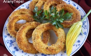 Parmezános rántott cukkini sütőben sütve