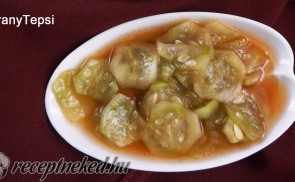 Almaecetes uborkasaláta