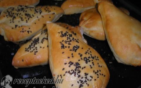 Kukoricás-fokhagymás buci