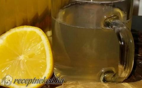 Fűszeres gyömbértea
