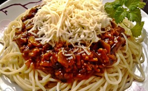 Bolognai spagetti gombával