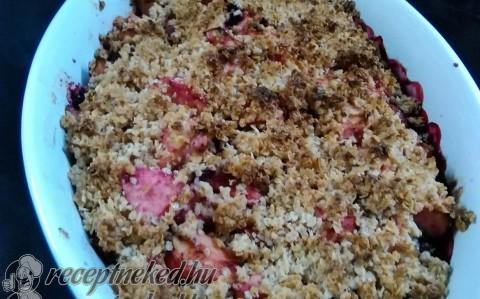 Gyümölcsös diétás crumble (morzsasüti)