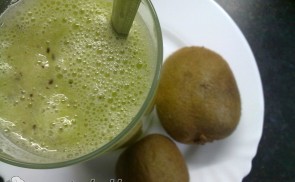 Banános-kiwi ital