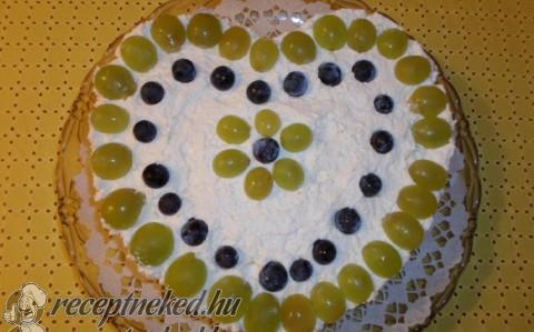 Szőlős mascarpone torta