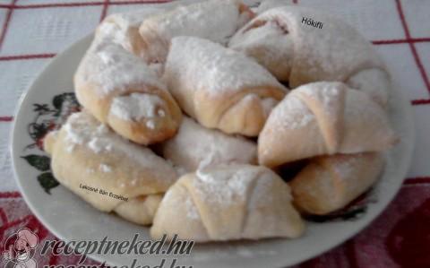 Hókifli kelt tésztából