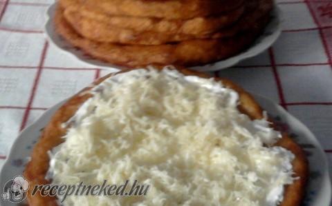 Krumplis lángos