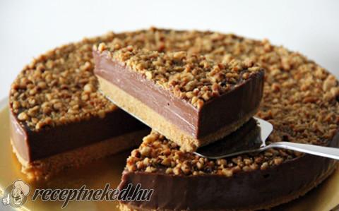 Nutellás sajttorta pirított mogyoróval