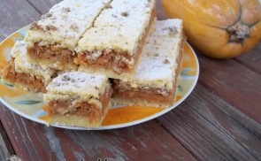 Sütőtökös almás pite