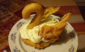 Képviselő hattyú