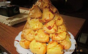 Croquembouche