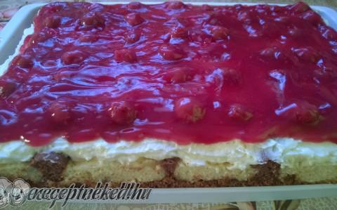 Boci szelet krémmel és zselével