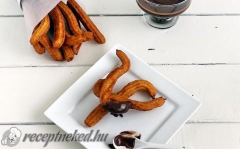 Churros tejszínes csokoládéval