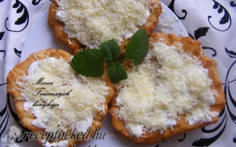 Burgonyás lángos