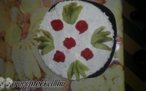 Gyümölcsös túrótorta sütés nélkül