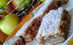 Diós-mézes almás pite
