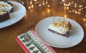Aszaltszilvás, mandulás joghurttorta
