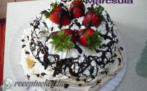 Csokis,epres pavlova torta