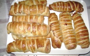 Almás kifli