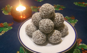 Keksz bomba (kókuszgolyó)