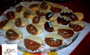 Marcipános –mandulás linzer korongok