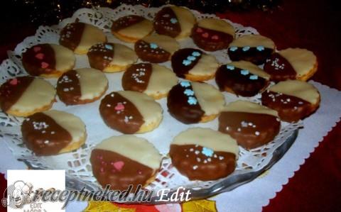 Marcipános –mandulás linzer korongok