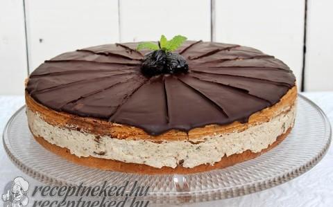 Aszalt szilvakrémes torta