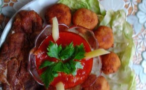 Sült tarja csodagombócokkal, chilis mártogatóssal