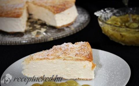 Túrókrémes torta gyömbéres szőlőraguval