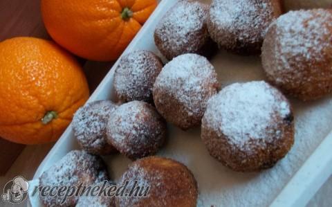 Kanalas túrógolyó (narancsos-fahéjas)